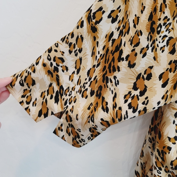 💕 Club Z Collection Cheetah Animal Print Top Size 2X - Picture 15 of 16